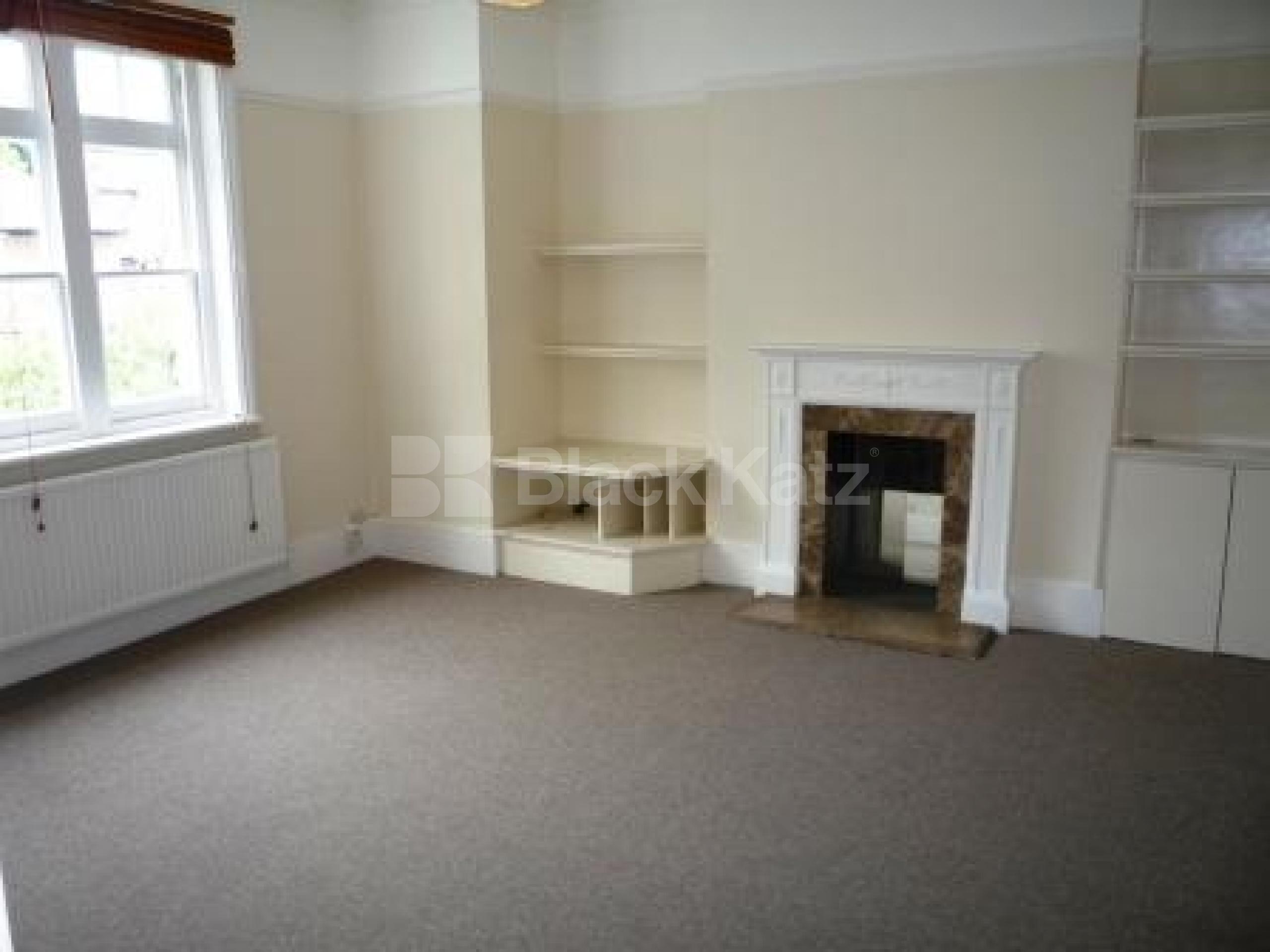 			3 Bedroom, 1 bath, 1 reception Flat			 Cranley Gardens, MUSWELL HILL N10