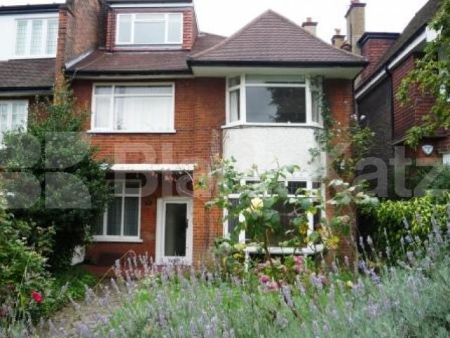 			1 Bedroom, 1 bath, 1 reception Flat			 Cholmeley park, HIGHGATE