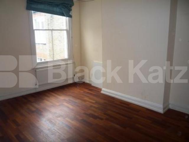 			3 Bedroom, 1 bath, 1 reception Flat			 Inderwick Road, CROUCH END