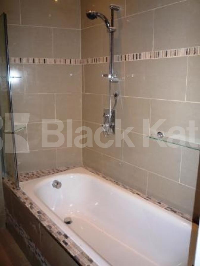 			FORTISMERE CATCHMENT!!, 3 Bedroom, 1 bath, 1 reception Flat			 Queens Avenue, MUSWELL HILL