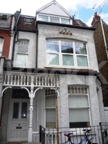 			3 Bedroom, 1 bath, 1 reception Flat			 Kings Avenue, MUSWELL HILL