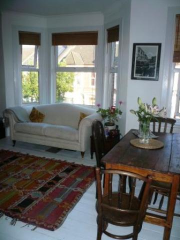 			NEW INSTRUCTION-MUST BE SEEN, 2 Bedroom, 1 bath, 1 reception Flat			 Ashburnham Road, KENSAL GREEN