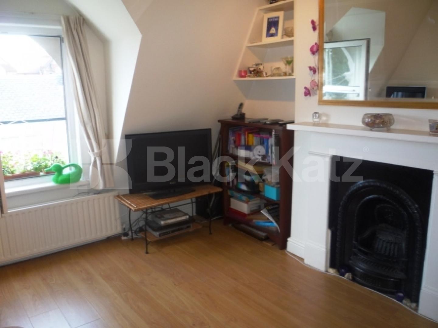 			LET!, 1 Bedroom, 1 bath, 1 reception Flat			 Lausanne Road, HARINGEY LADDER