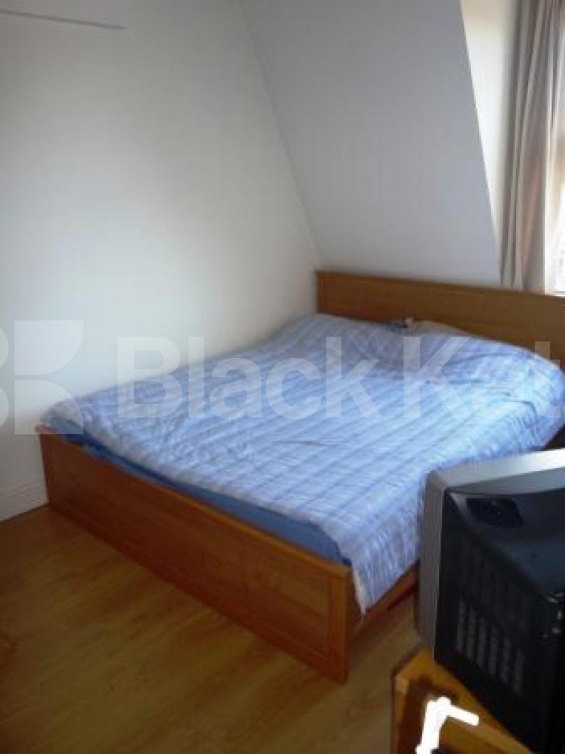 			LET!, 1 Bedroom, 1 bath, 1 reception Flat			 Lausanne Road, HARINGEY LADDER