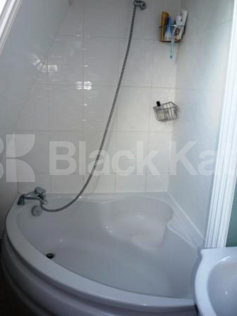 			LET!, 1 Bedroom, 1 bath, 1 reception Flat			 Lausanne Road, HARINGEY LADDER