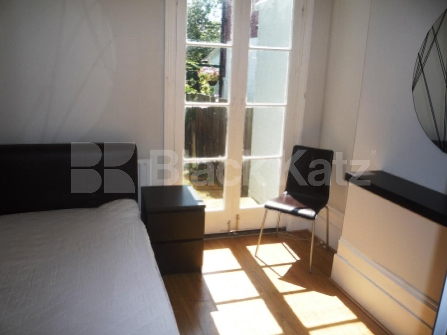 			5 Bedroom, 1 bath, 1 reception House			 Falkland Road, HARINGEY LADDER