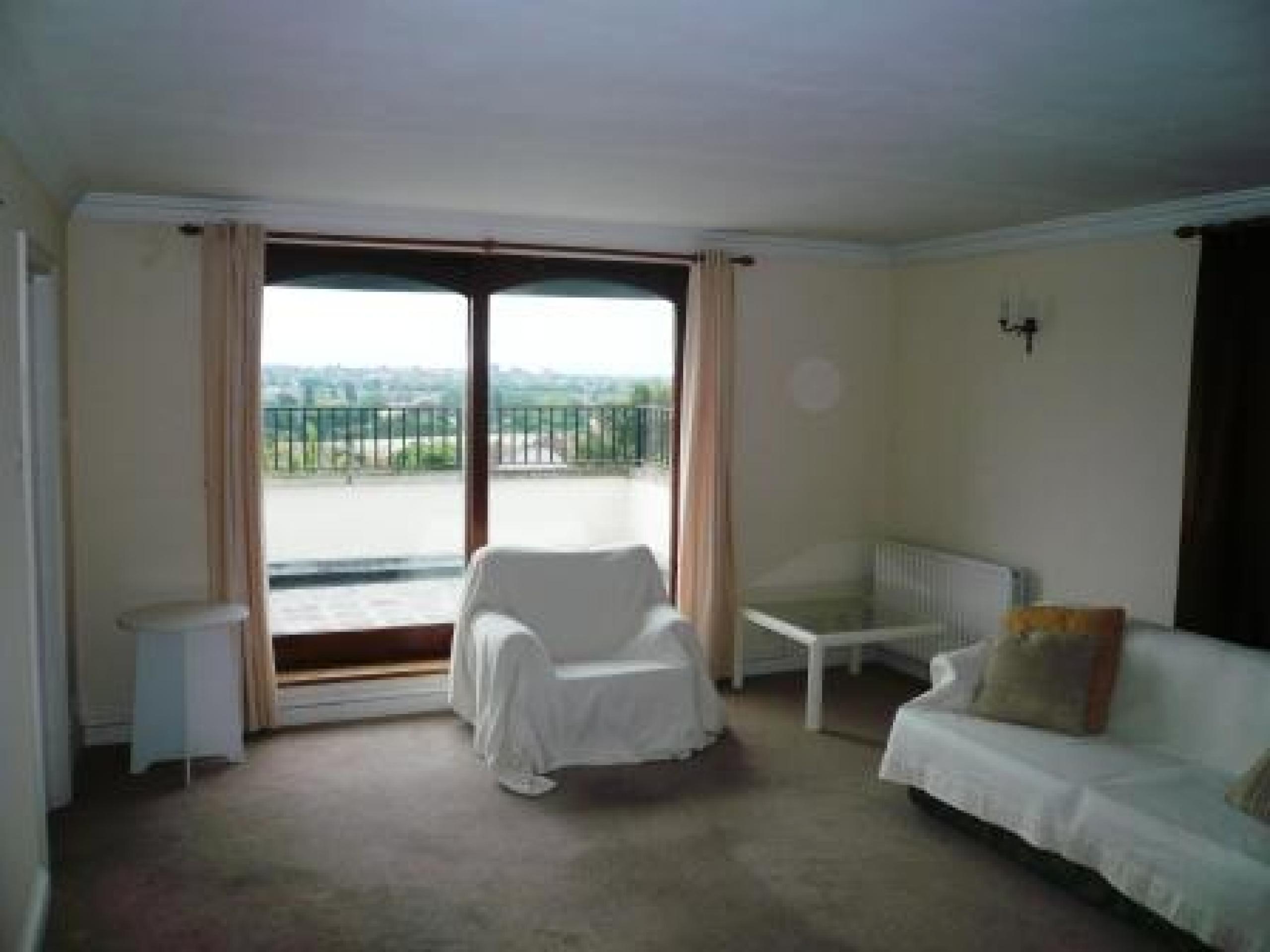 			NEW INSTRUCTION, 2 Bedroom, 1 bath, 1 reception Flat			 Dollis Hill Lane, DOLLIS HILL NW2