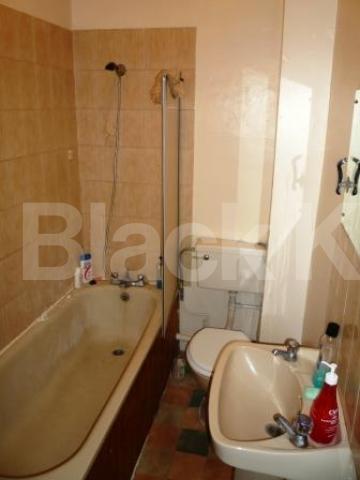 			1 Bedroom, 1 bath, 1 reception Flat			 Haringey Gardens, HARINGEY LADDER