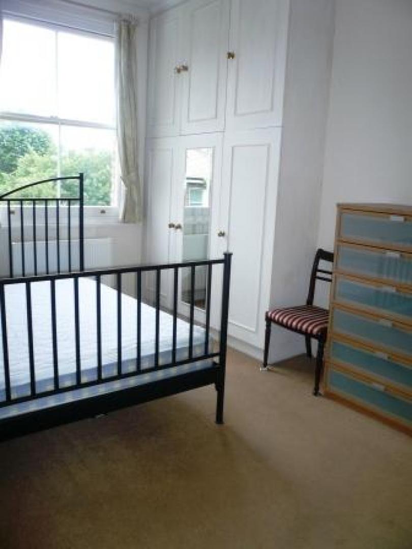 			1 Bedroom, 1 bath, 1 reception Flat			 Elgin Avenue, MAIDA VALE