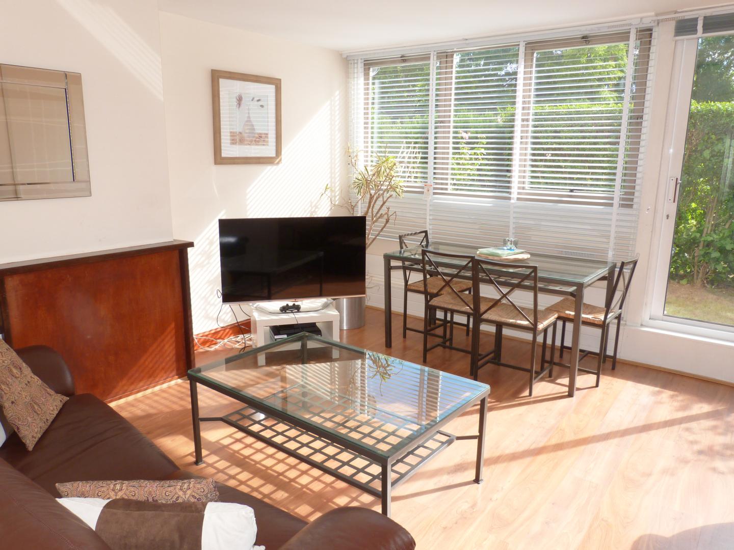 			3 Bedroom, 1 bath, 1 reception Flat			 Maida Vale, MAIDA VALE