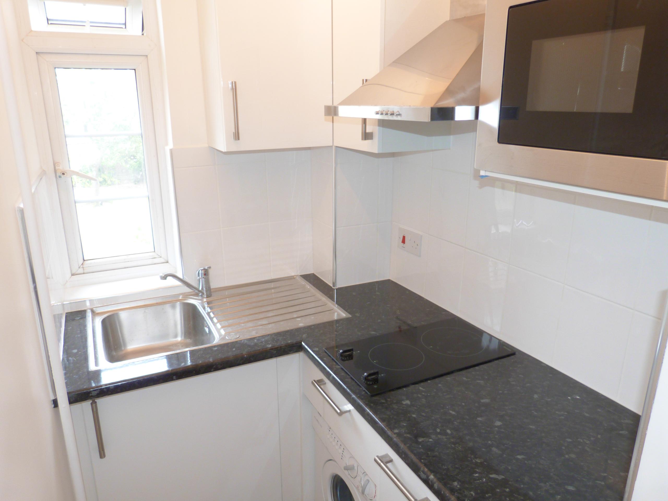			Newly Refurbished Throughout, Studio Apartment, 1 bath, 1 reception Studio			 West End Lane, WEST HAMPSTEAD NW6