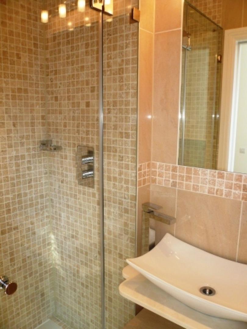 			2 Bedroom, 1 bath, 1 reception Flat			 Parliament Hill, HAMPSTEAD HEATH