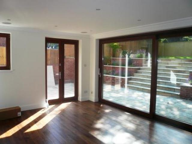 			2 Bedroom, 1 bath, 1 reception Flat			 Parliament Hill, HAMPSTEAD HEATH