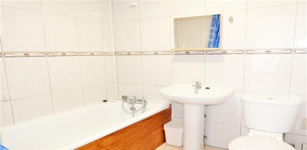 			1 Bedroom, 1 bath, 1 reception Flat			 Willesden Lane, WILLESDEN GREEN