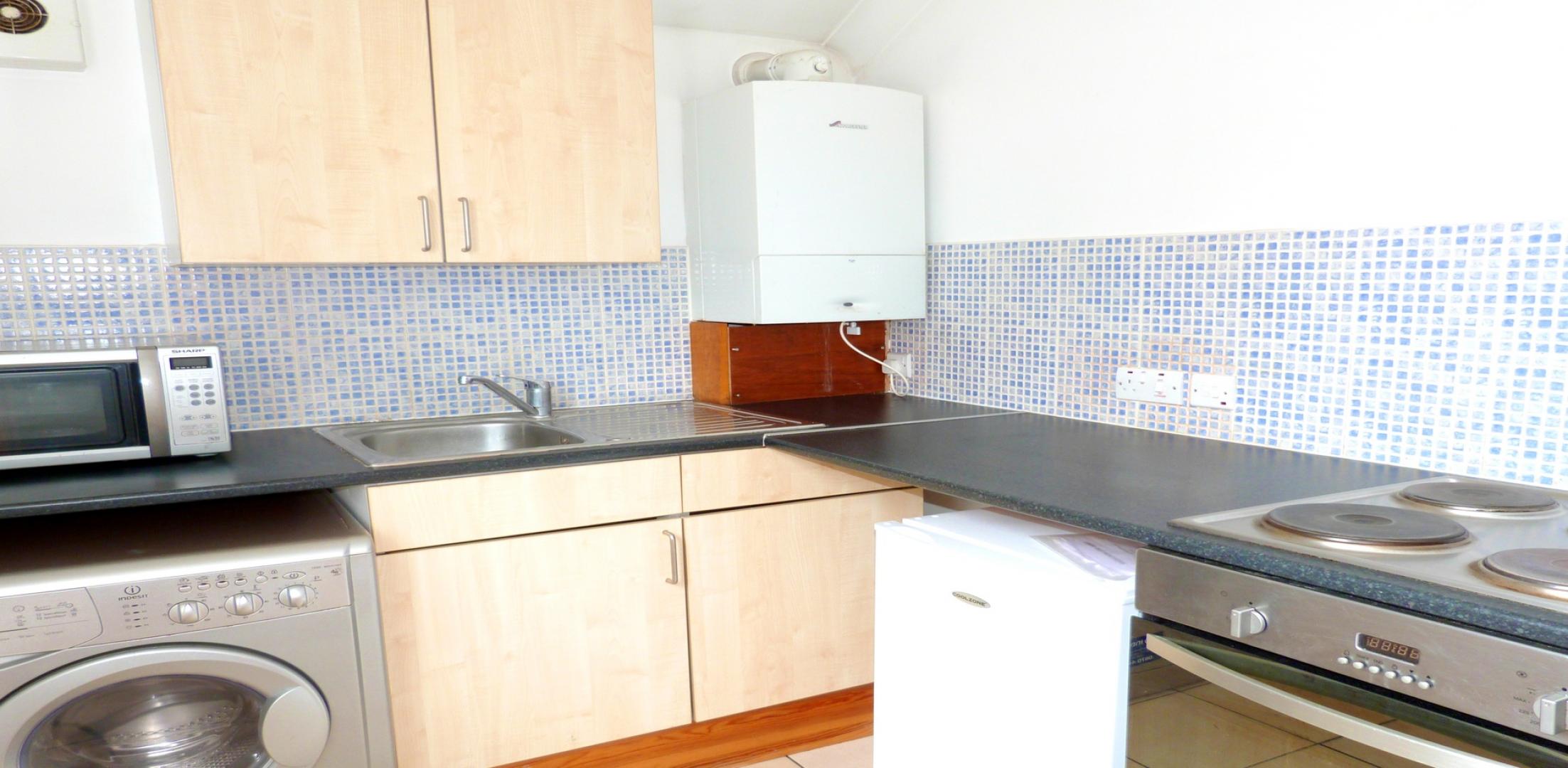 			1 Bedroom, 1 bath, 1 reception Flat			 Willesden Lane, WILLESDEN GREEN