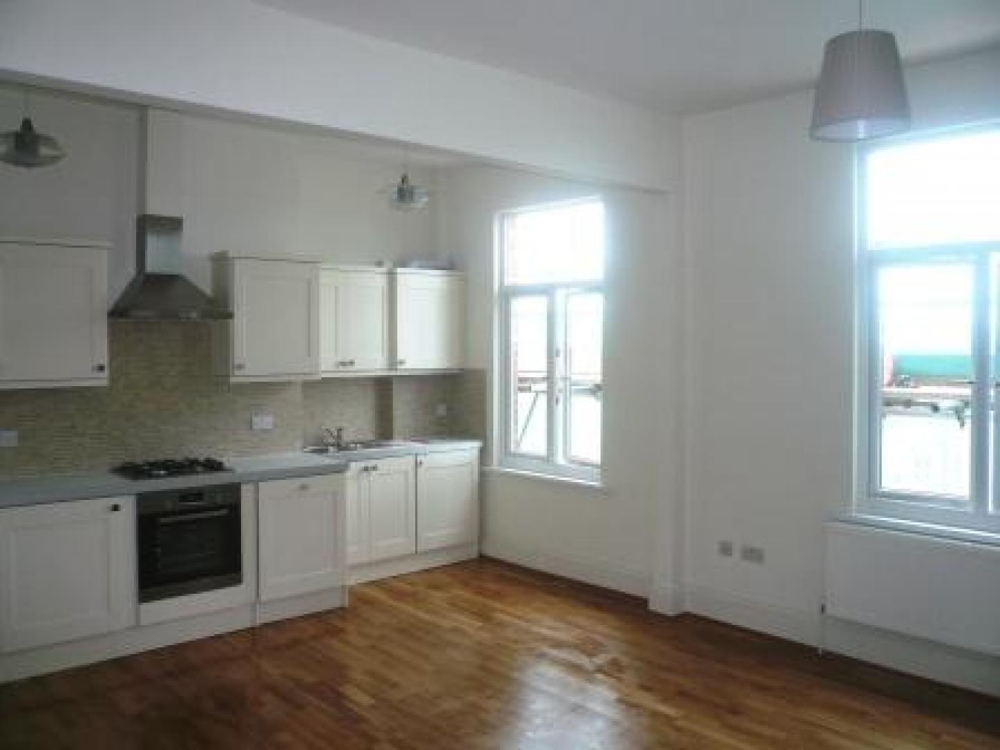 			3 Bedroom, 1 bath, 1 reception Flat			 St.Pauls Avenue, WILLESDEN GREEN