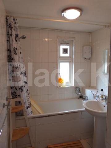 			4 Bedroom, 1 bath, 1 reception Flat			 Ida Road, Seven Sisters