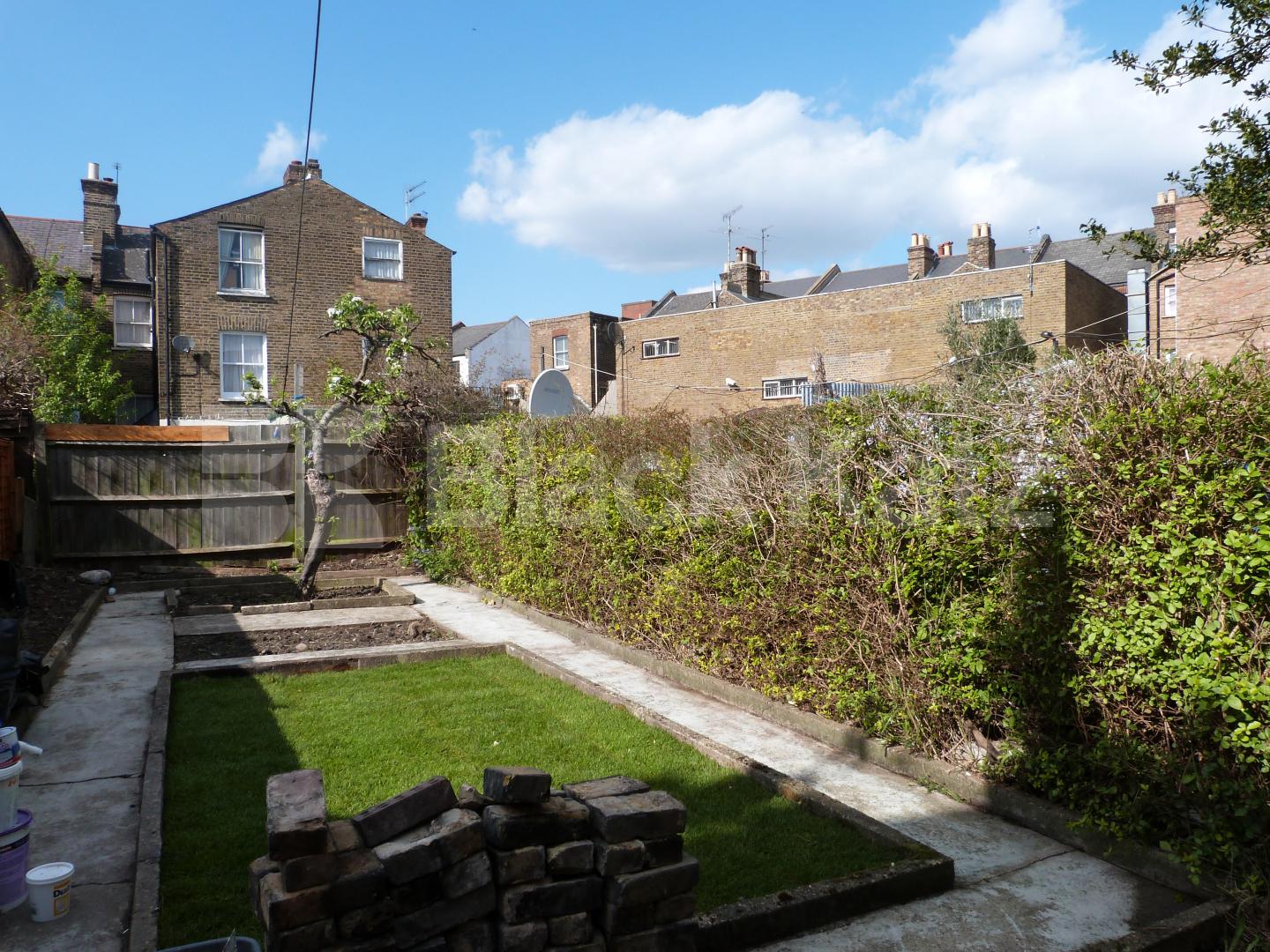 			2 Bedroom, 1 bath, 1 reception Ground Floor Flat			 Coleraine Road, Turnpike Lane