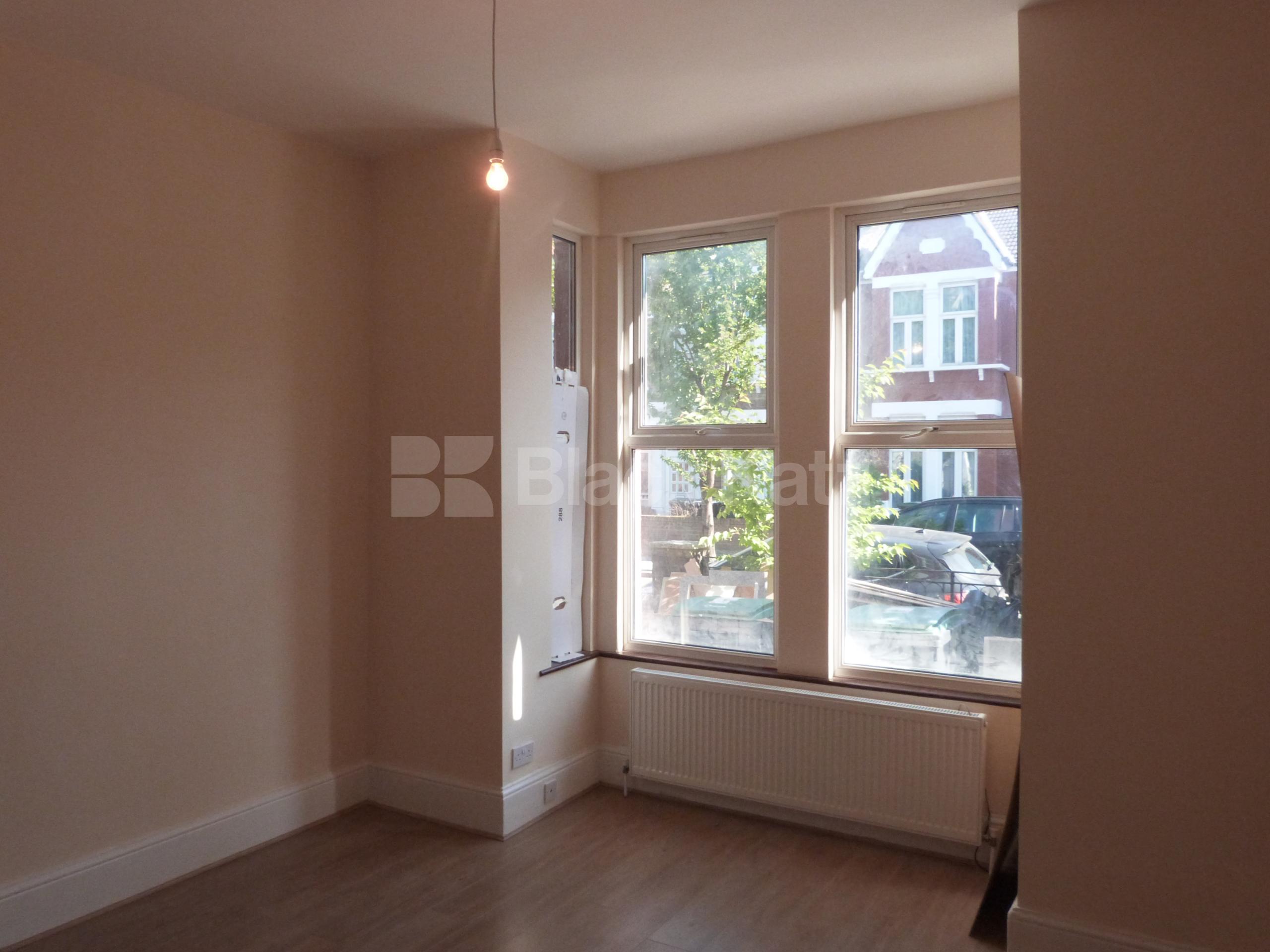 			2 Bedroom, 1 bath, 1 reception Ground Floor Flat			 Coleraine Road, Turnpike Lane N8