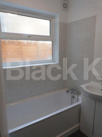 			2 Bedroom, 1 bath, 1 reception Ground Floor Flat			 Coleraine Road, Turnpike Lane