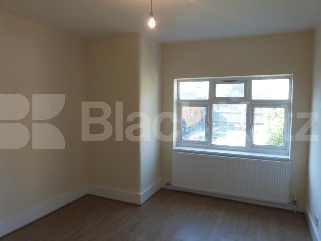 			2 Bedroom, 1 bath, 1 reception Ground Floor Flat			 Coleraine Road, Turnpike Lane