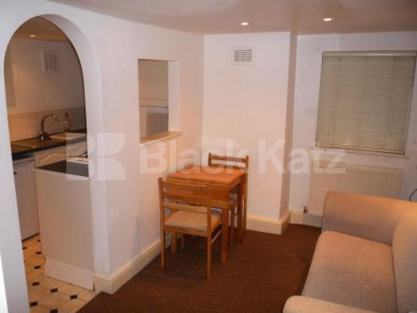 			FANTASTIC VALUE!, 1 Bedroom, 1 bath, 1 reception Flat			 Sydney Road, MUSWELL HILL