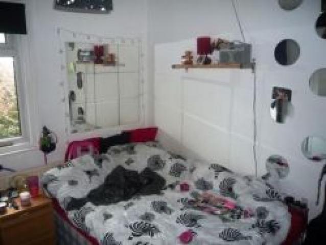 			3 Bedroom, 1 bath, 1 reception Flat			 East End Road, EAST FINCHLEY