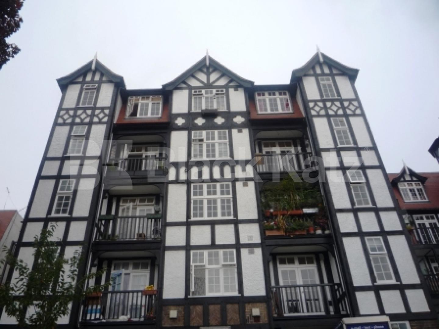 			2 Bedroom, 1 bath, 1 reception Flat			 Holly Lodge Mansions, HIGHGATE