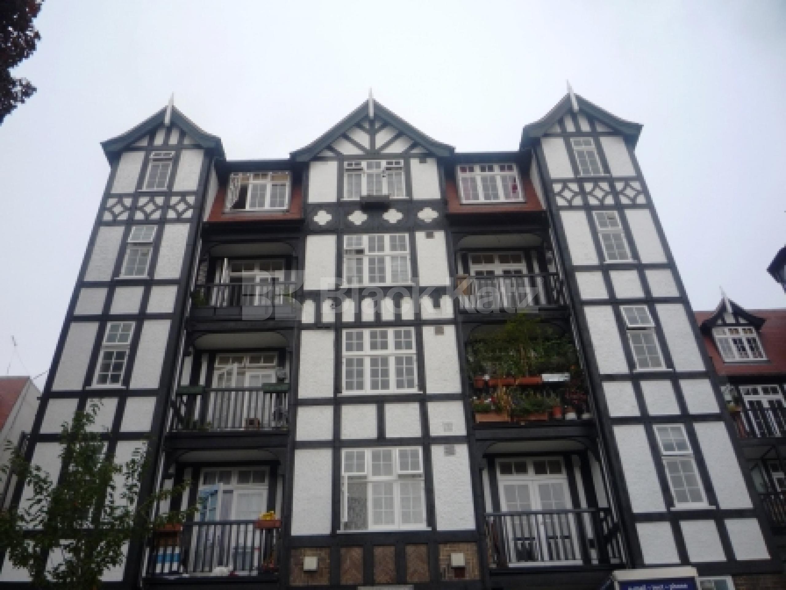 			2 Bedroom, 1 bath, 1 reception Flat			 Holly Lodge Mansions, HIGHGATE N6