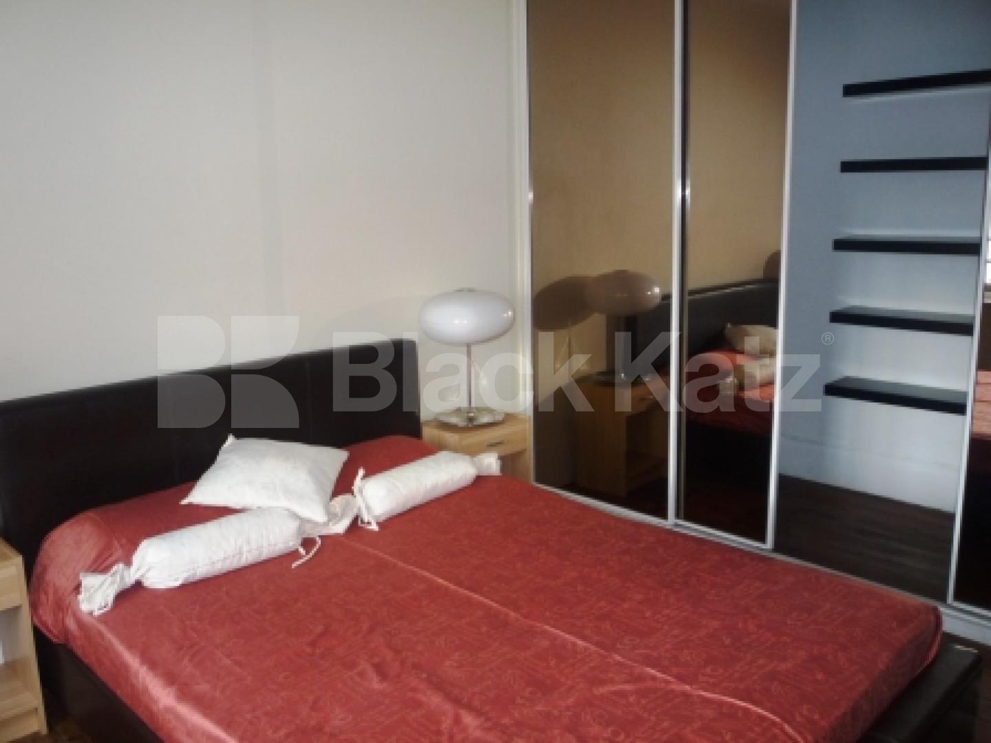 			2 Bedroom, 1 bath, 1 reception Flat			 Holly Lodge Mansions, HIGHGATE