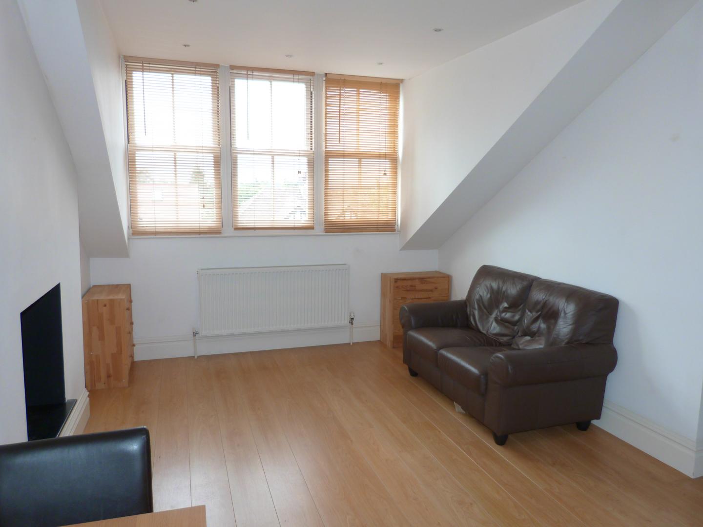 			NEW INSTRUCTION, Studio Apartment, 1 bath, 1 reception Studio			 Cricklewood Lane, CRICKLEWOOD