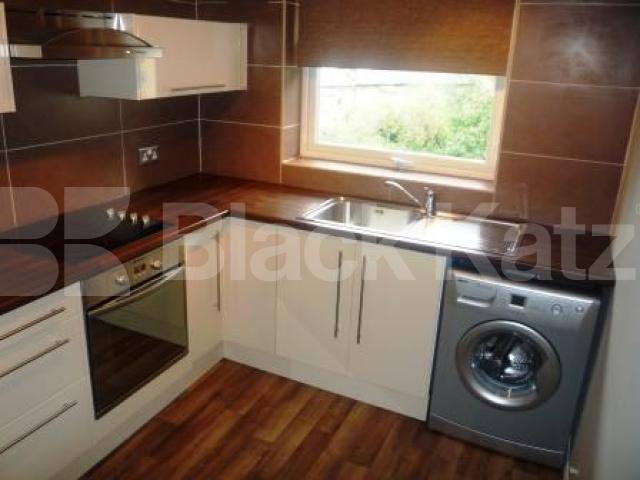 			1 Bedroom, 1 bath, 1 reception Flat			 Waverly Road, CROUCH END