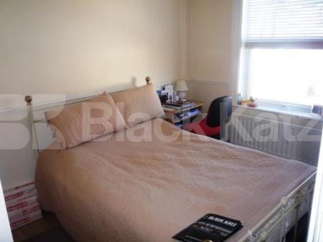			2 Bedroom, 1 bath, 1 reception Flat			 Pembroke Road, MUSWELL HILL