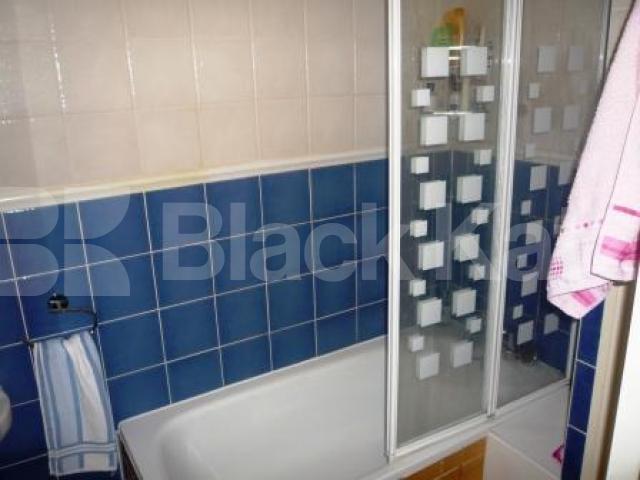 			2 Bedroom, 1 bath, 1 reception Flat			 Pembroke Road, MUSWELL HILL