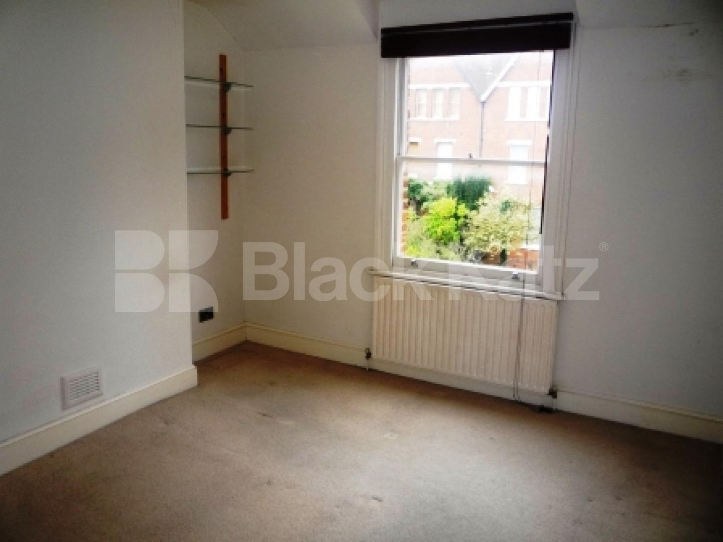 			LET, 3 Bedroom, 1 bath, 1 reception Flat			 Coolhurst Road, CROUCH END