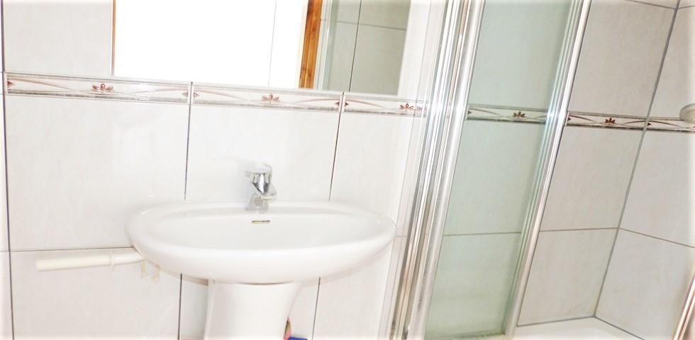 			NEW INSTRUCTION, 1 Bedroom, 1 bath, 1 reception Flat			 Kilburn Lane, QUEENS PARK