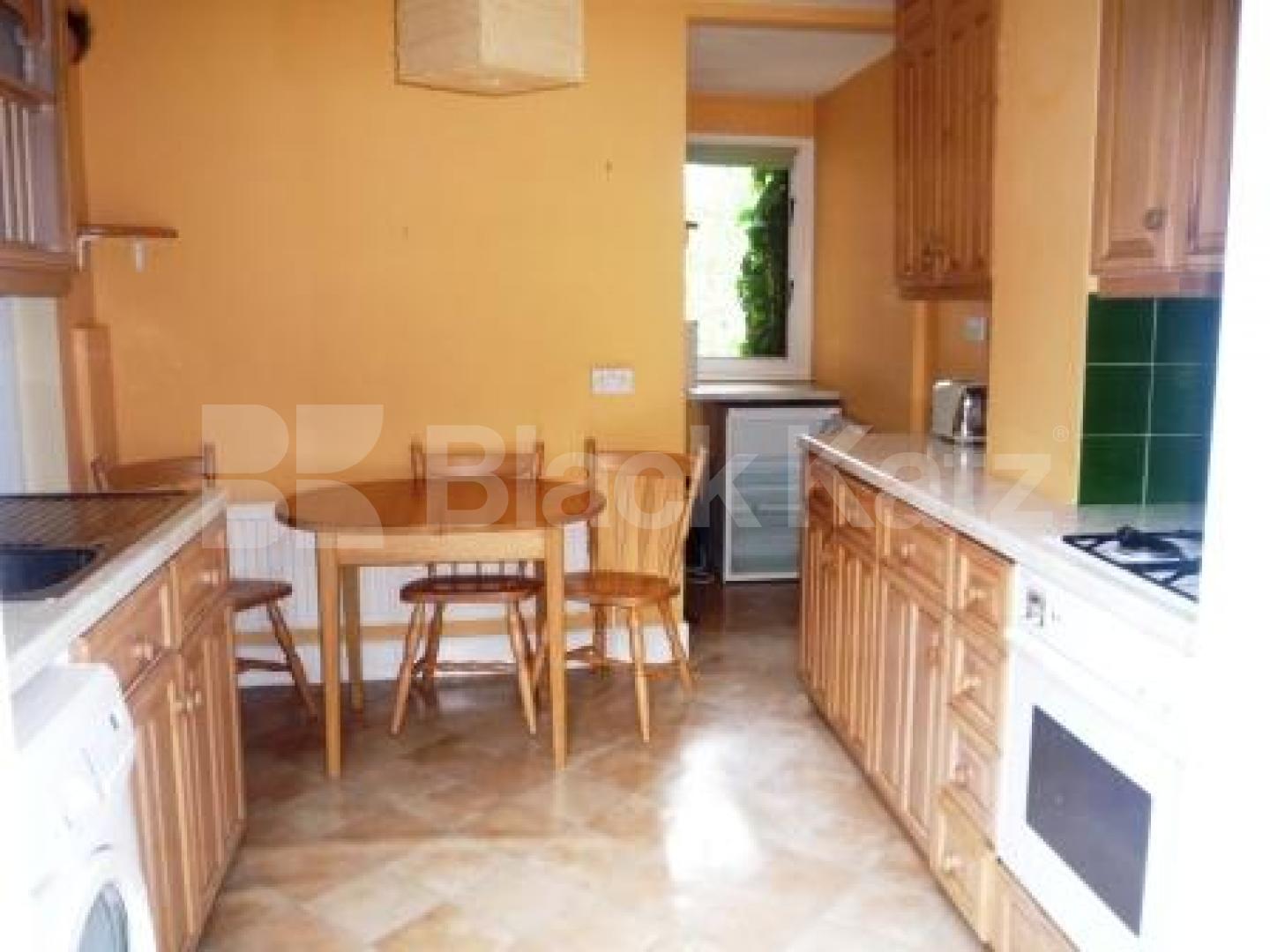 			2 Bedroom, 1 bath, 1 reception Flat			 Elder Avenue, CROUCH END