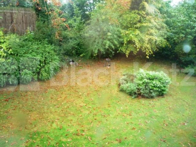 			2 Bedroom, 1 bath, 1 reception Flat			 Colney Hatch Lane, MUSWELL HILL