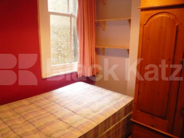 			2 Bedroom, 1 bath, 1 reception Ground Floor Flat			 Milton Road, HIGHGATE