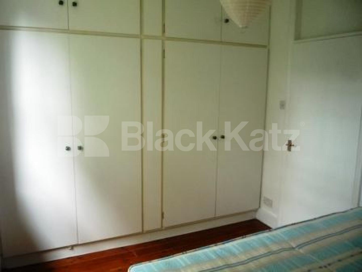 			2 Bedroom, 1 bath, 1 reception Ground Floor Flat			 Milton Road, HIGHGATE