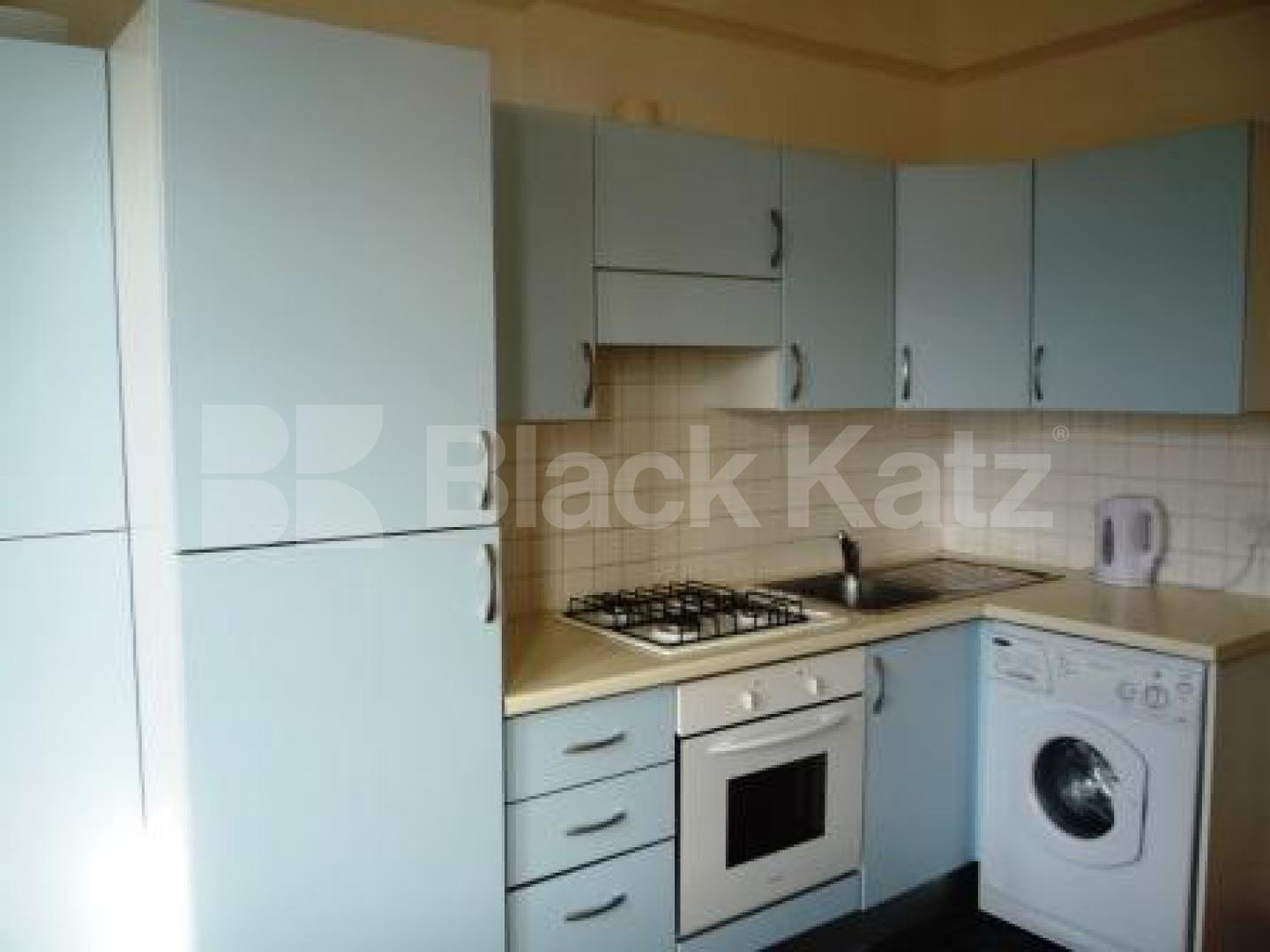 			Studio Apartment, 1 bath, 1 reception Studio			 Muswell Hill, MUSWELL HILL