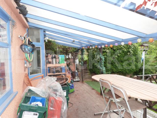 			3 Bedroom, 1 bath, 1 reception Detached House			 Macdonald Road, New Southgate