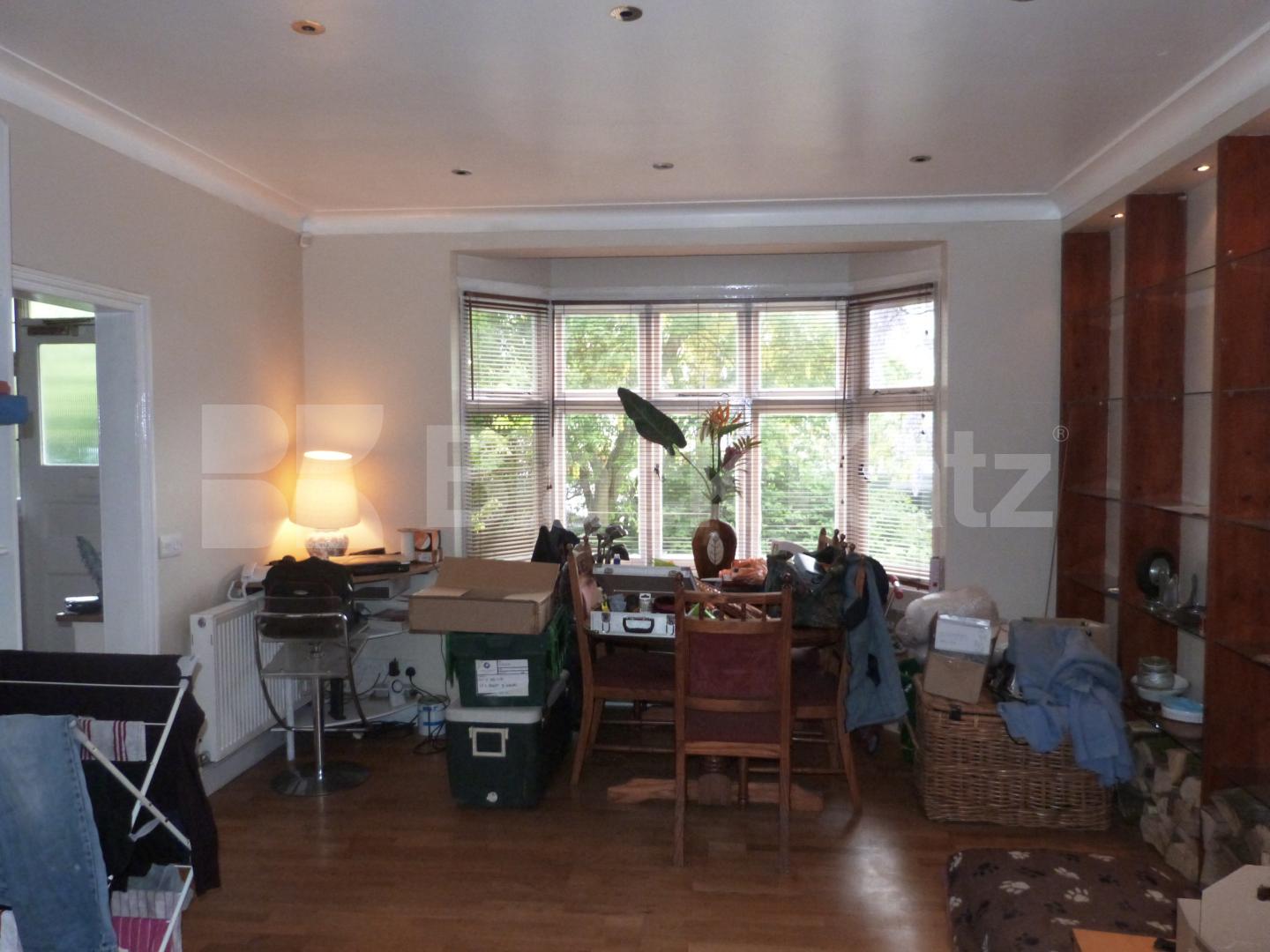 			3 Bedroom, 1 bath, 1 reception Detached House			 Macdonald Road, New Southgate