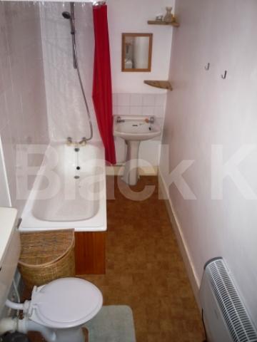 			1 Bedroom, 1 bath, 1 reception Flat			 High Street Hornsey, HORNSEY
