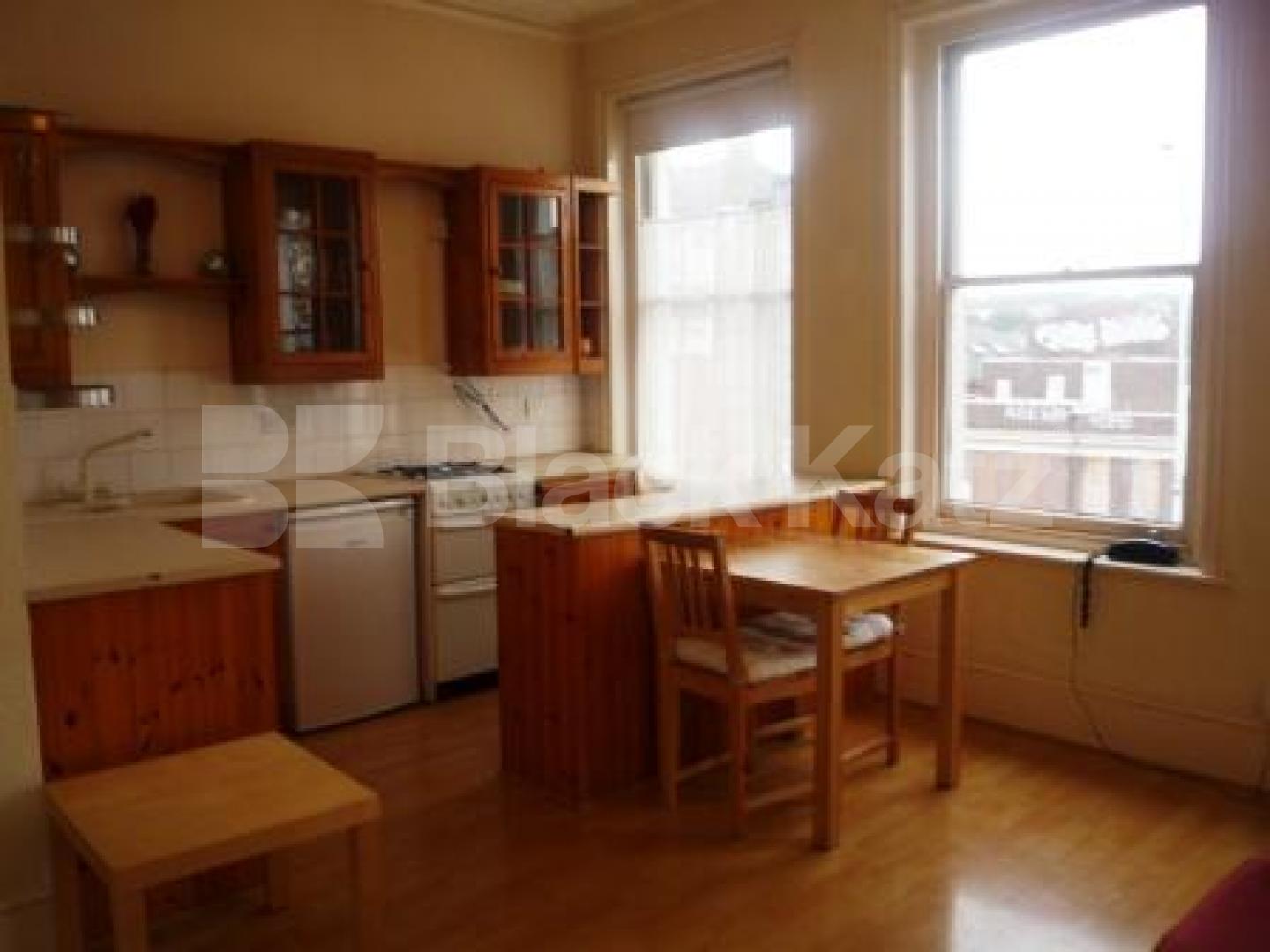 			1 Bedroom, 1 bath, 1 reception Flat			 High Street Hornsey, HORNSEY