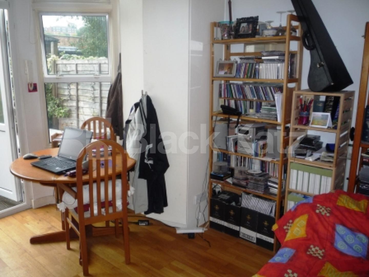 			Studio Apartment, 1 bath, 1 reception Studio			 Muswell Hill, Muswell Hill