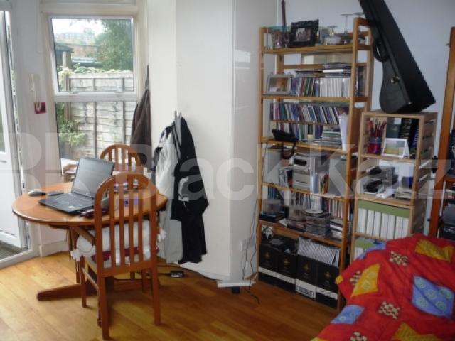 			Studio Apartment, 1 bath, 1 reception Studio			 Muswell Hill, Muswell Hill