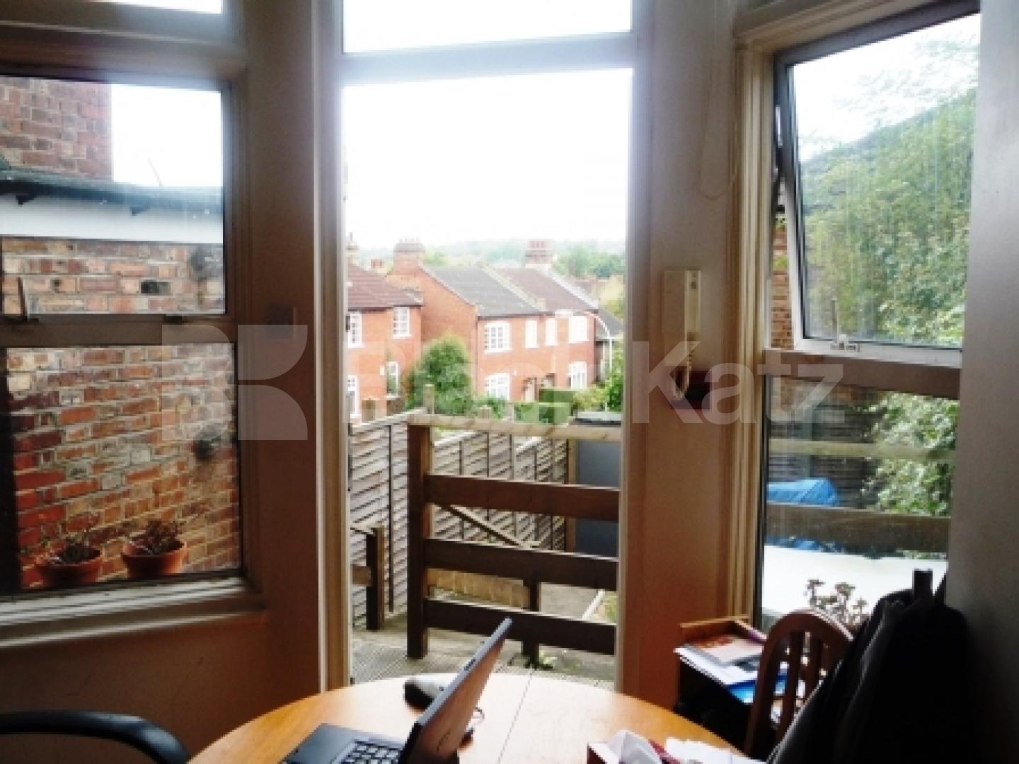 			Studio Apartment, 1 bath, 1 reception Studio			 Muswell Hill, Muswell Hill