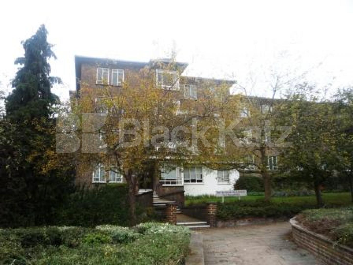 			1 Bedroom, 1 bath, 1 reception Flat			 Muswell Hill, MUSWELL HILL