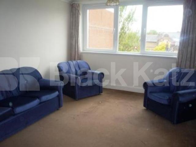 			2 Bedroom, 1 bath, 1 reception Flat			 Campsbourne Road, HORNSEY